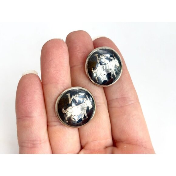 Siam Sterling Taurus Figural Nielloware Enamel Vintage Black Round Cufflinks - Picture 10 of 10